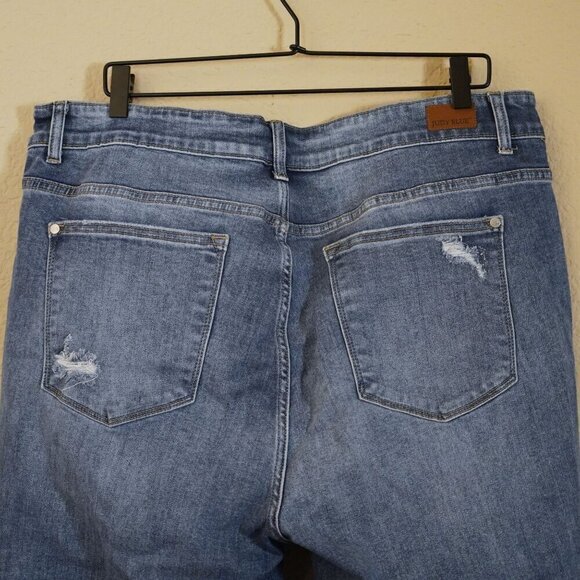 Judy Blue Brittany Boyfriend Fit Distressed Jeans 20W High Rise Frayed Hem - Picture 9 of 10